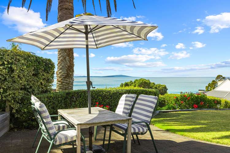 30 Upper Chelverton Drive Red Beach_1