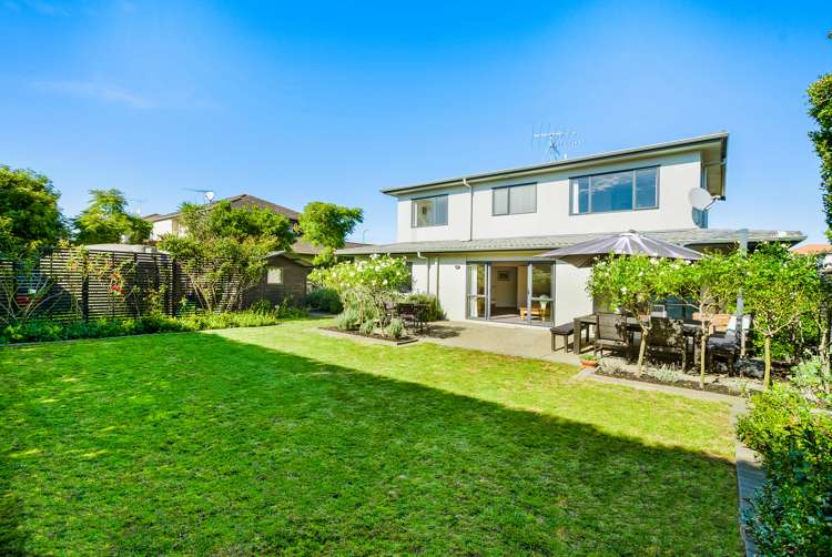 15 Pine Harbour Parade Beachlands_22