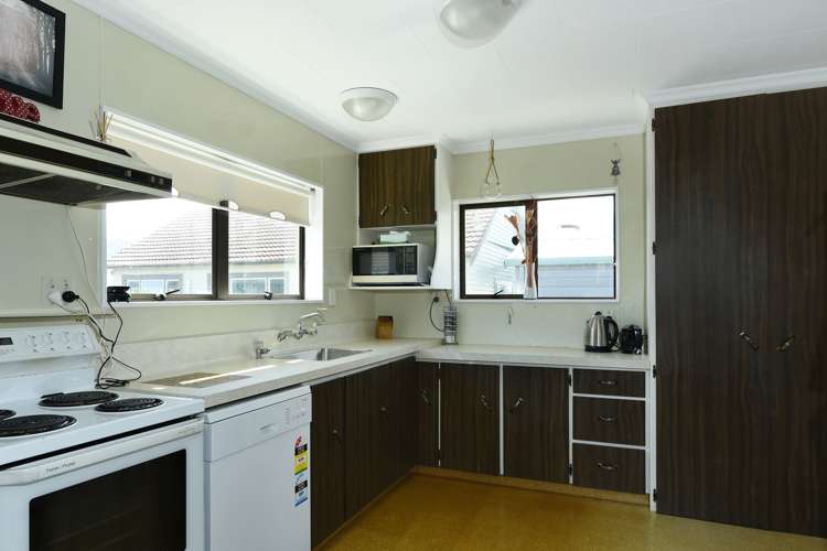 2/91 Parkers Road Tahunanui_6