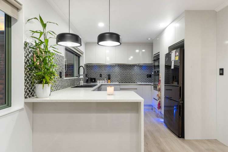 27 Bellville Drive Clendon Park_37