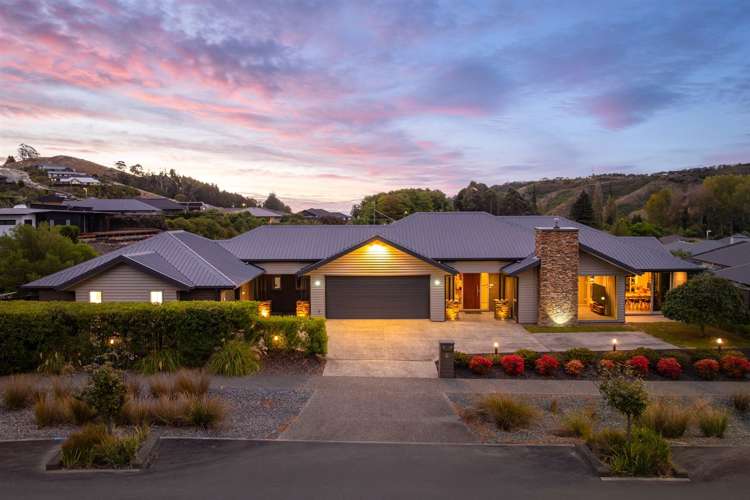 85 Sanctuary Drive Stoke_34