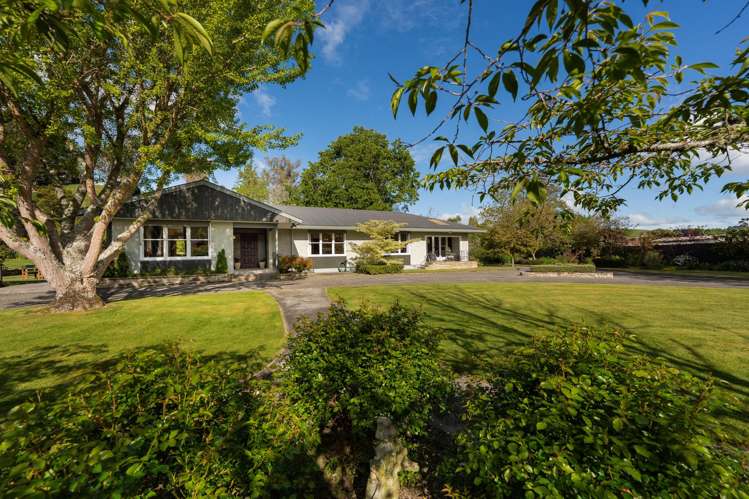 48 Paraekaretu Street Hunterville_17