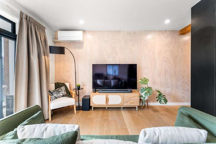 2/163 Hobsonville Point Road_5
