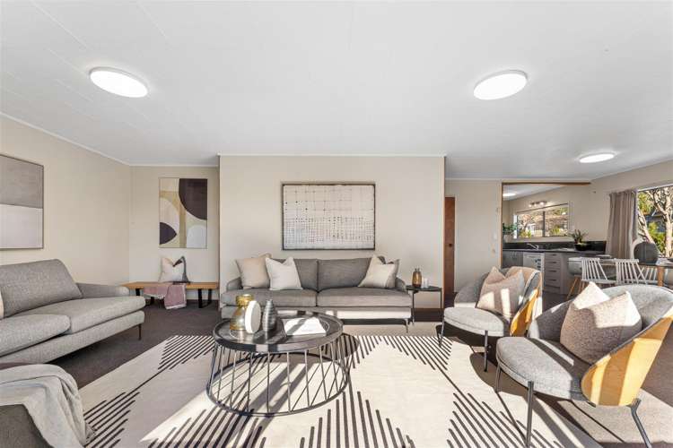 1/12 Farnham Drive_1