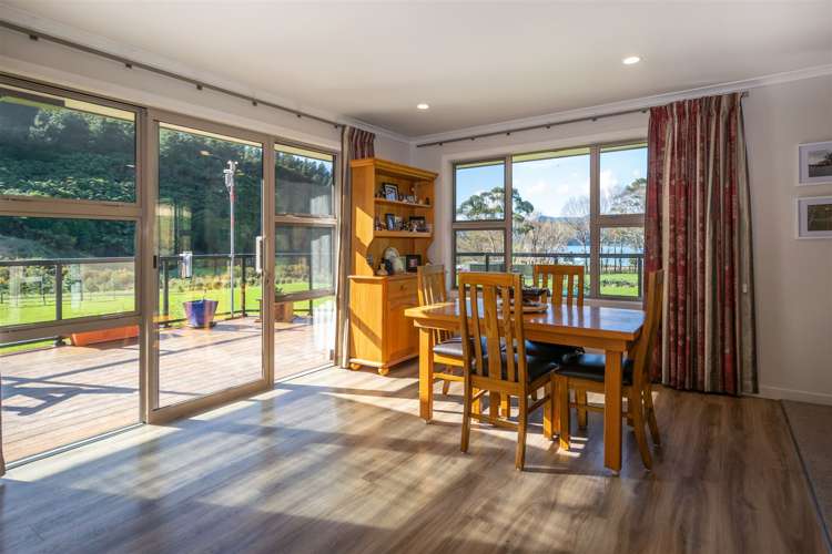 76 Te Tio Terrace Port Underwood_6