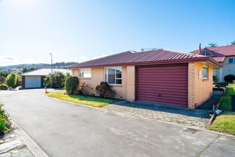 44 Burgess Street Green Island_11