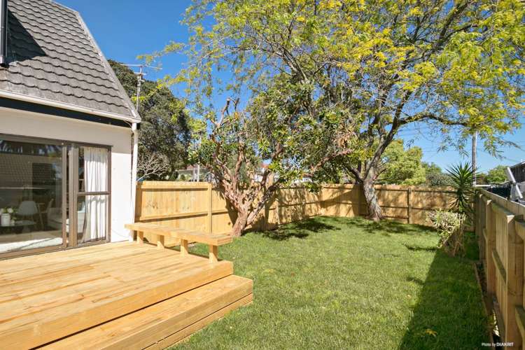 1/5 Koromiko Street New Lynn_10