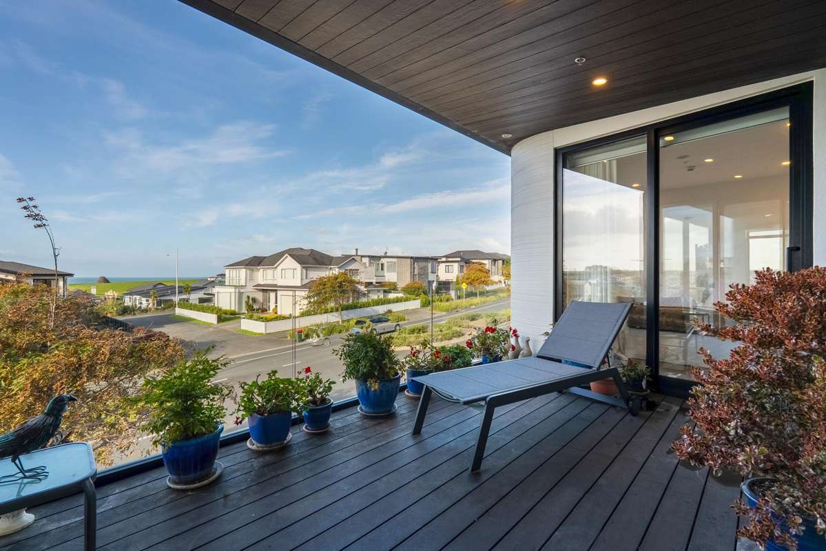 202/64 Te Oneroa Way_5