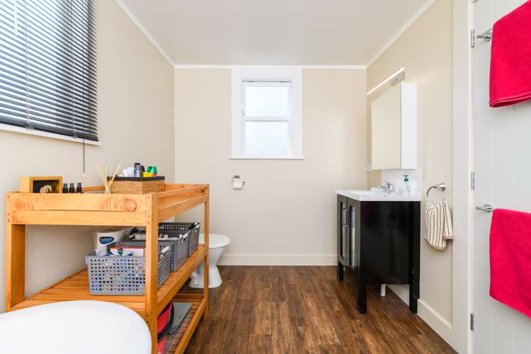 8 Toia Street Marton_25