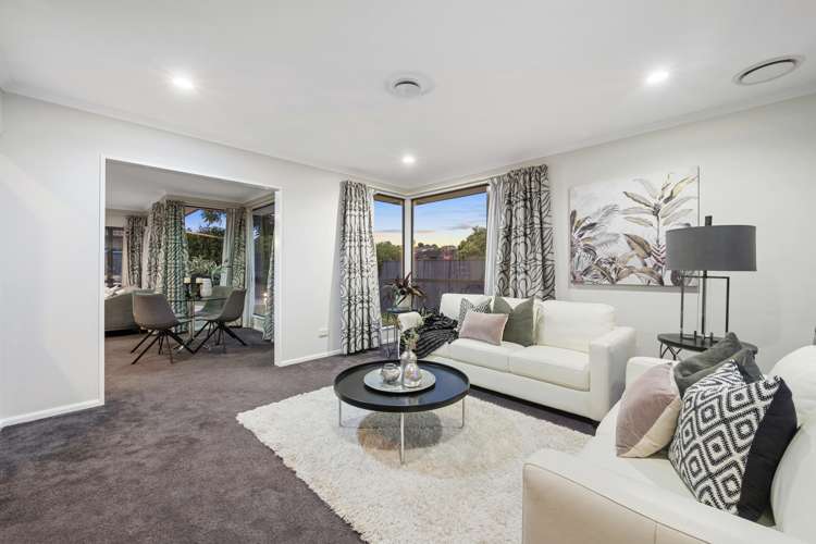 8 Feeny Crescent East Tamaki_11