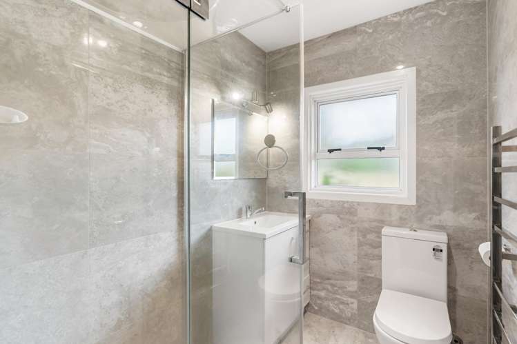 3/1 Brook Street Milford_6