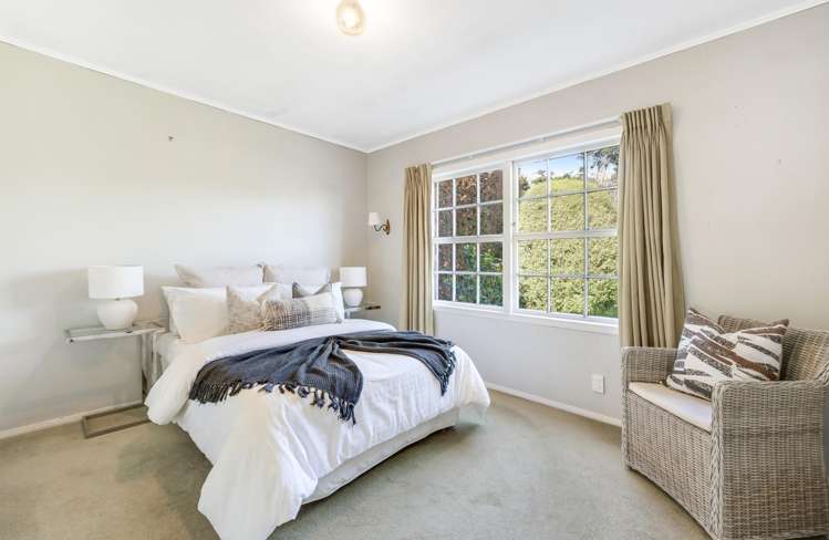 8 Pleasant Place Mellons Bay_6