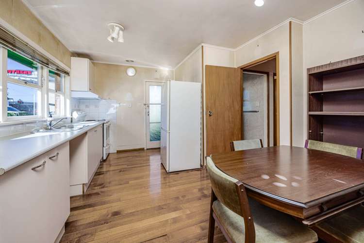 1/4 Russell Road Manurewa_6