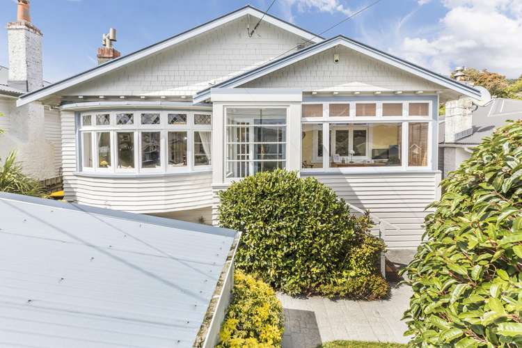 11 Firth Terrace Karori_20