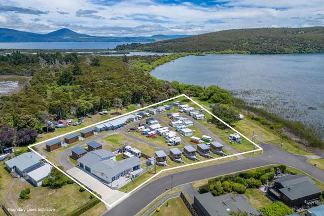 2 Motuoapa Esplanade - Motuoapa Bay Holiday Park Turangi_1