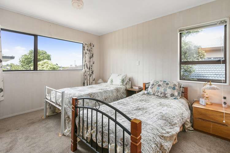 2/7 Spring Grove Henderson_7