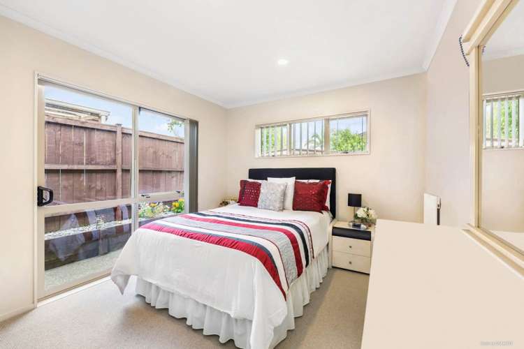 81 Baverstock Road Flat Bush_12