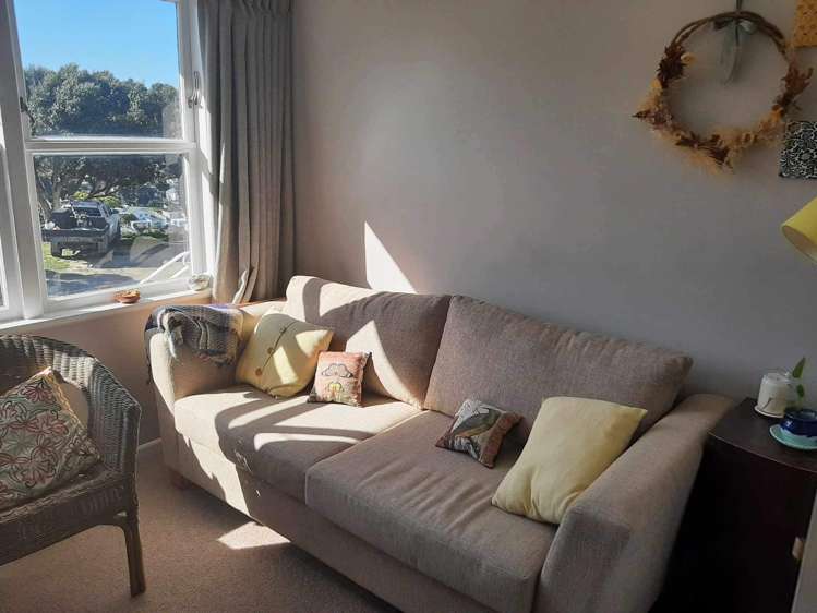 97 Akaroa Drive Maupuia_10