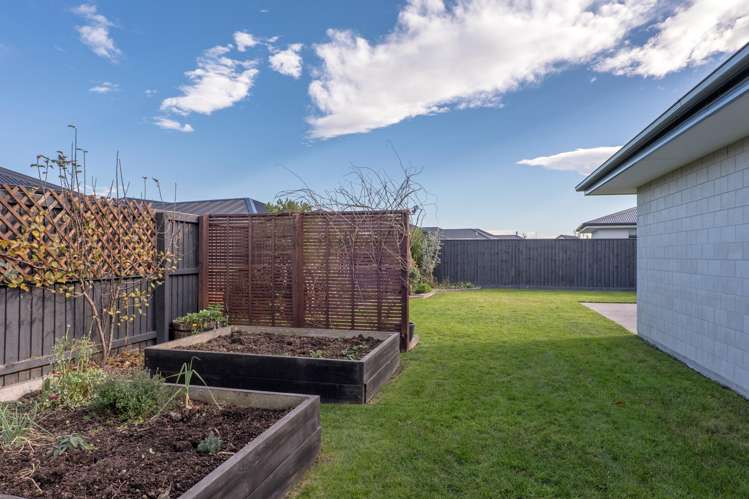 30 Whitehorn Drive Lincoln_13