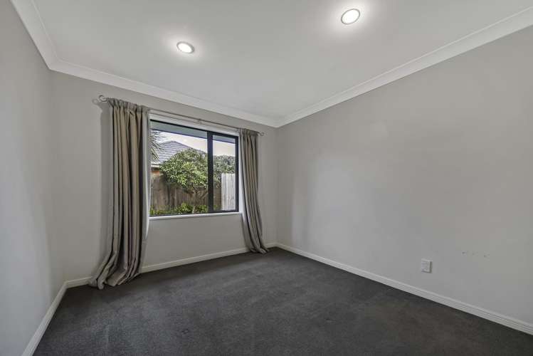 7 Milkers Gate Parklands_13