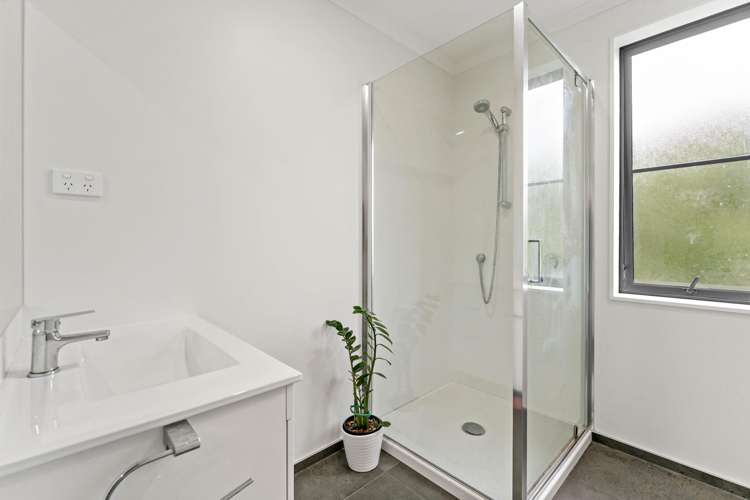 1 Saddleback Crescent Papakura_10