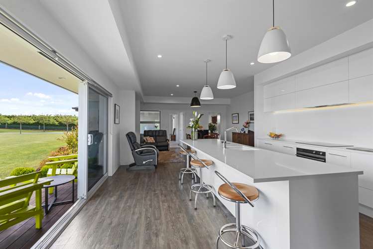 1/456 Curraghs Road West Melton_7