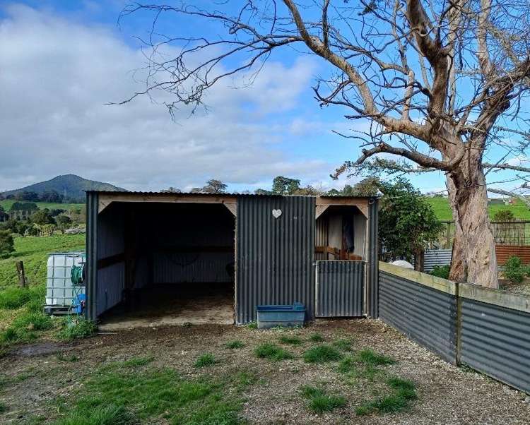 316 Mountain Road Maungaturoto_36