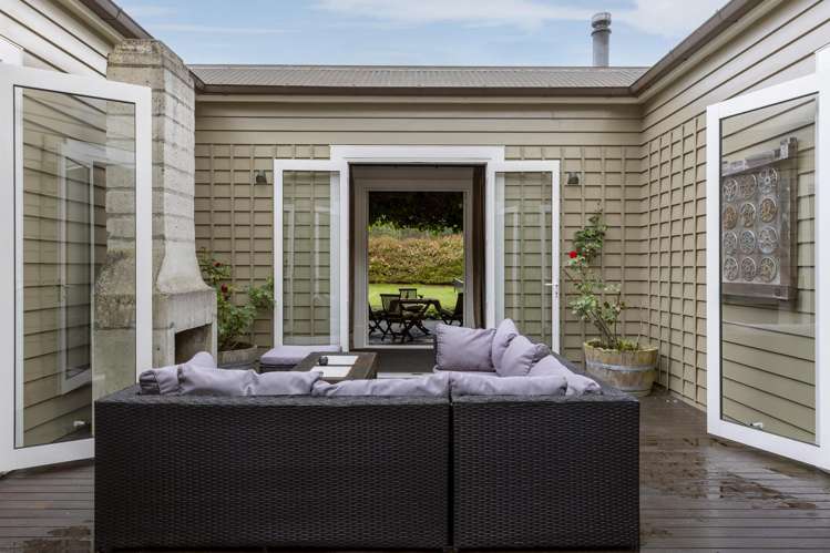 365 Whangamata Road Kinloch_27