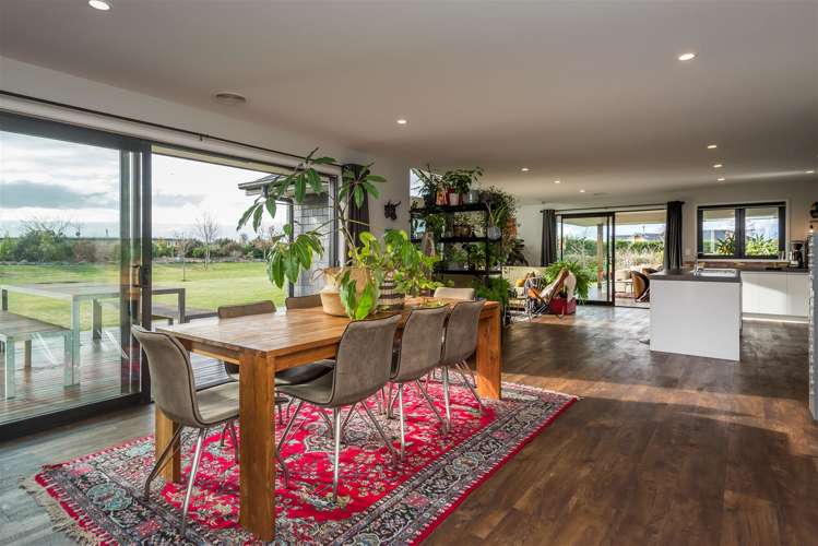 32 Landsborough Drive Darfield_28