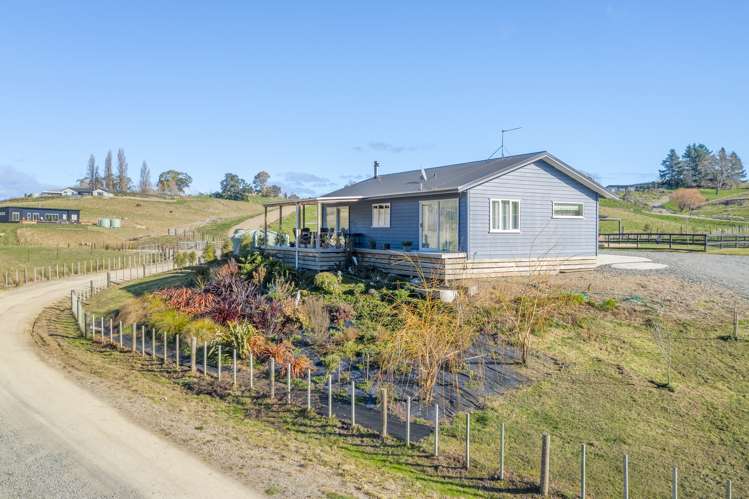 102a Racecourse Road Waipawa_18