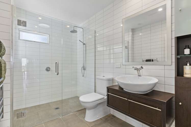 18 Bingley Avenue Epsom_12