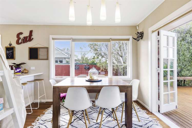 21 Ward Crescent Te Atatu Peninsula_9