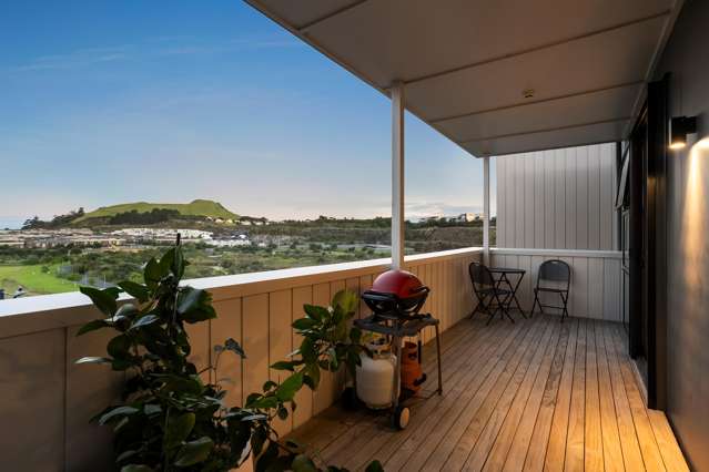 Elevated Living with Panoramic Outlooks
