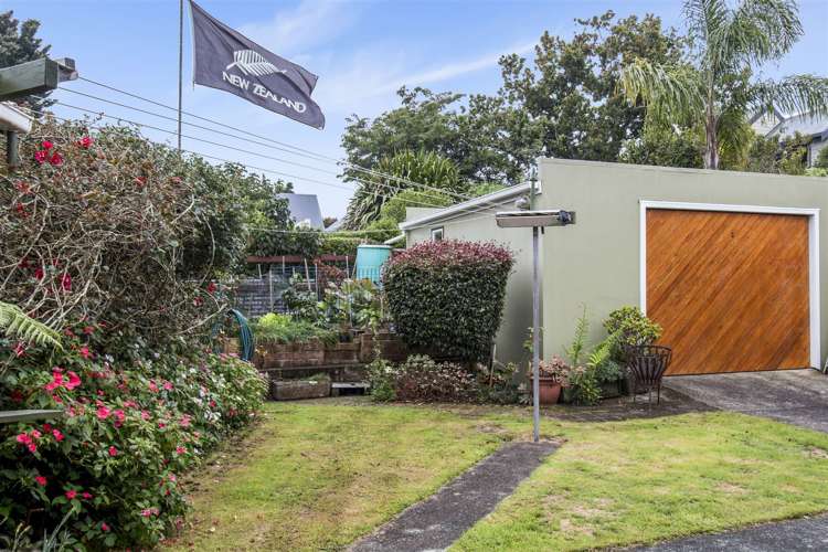 12 Taiere Terrace Onehunga_11