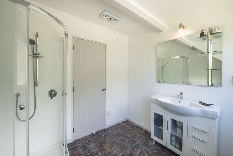 62 Kotare Street Waikanae_22