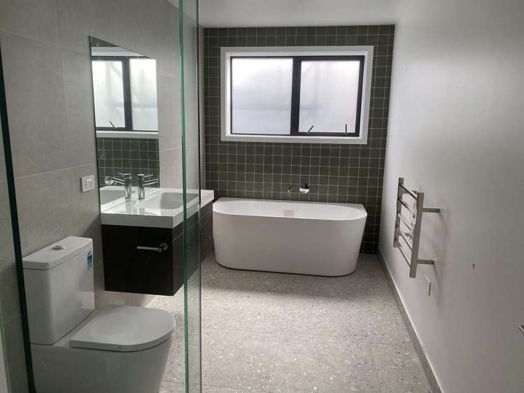 195 Howden Drive Jacks Point_2