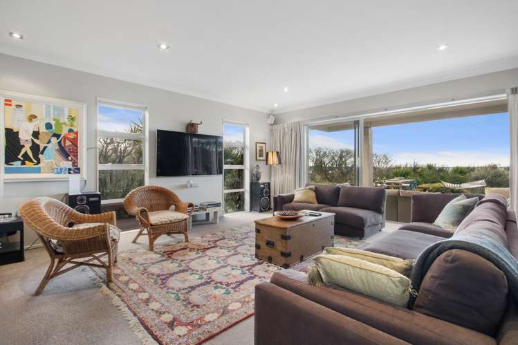 265 Walker Road East Katikati_9