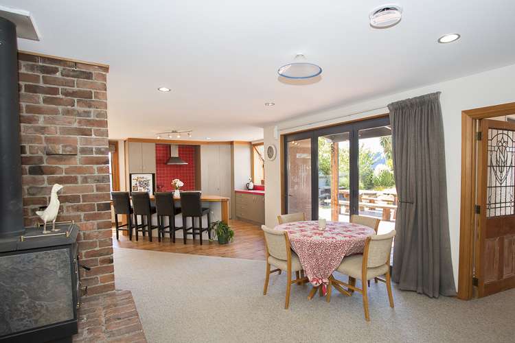 4 Pages Road Allenton_4