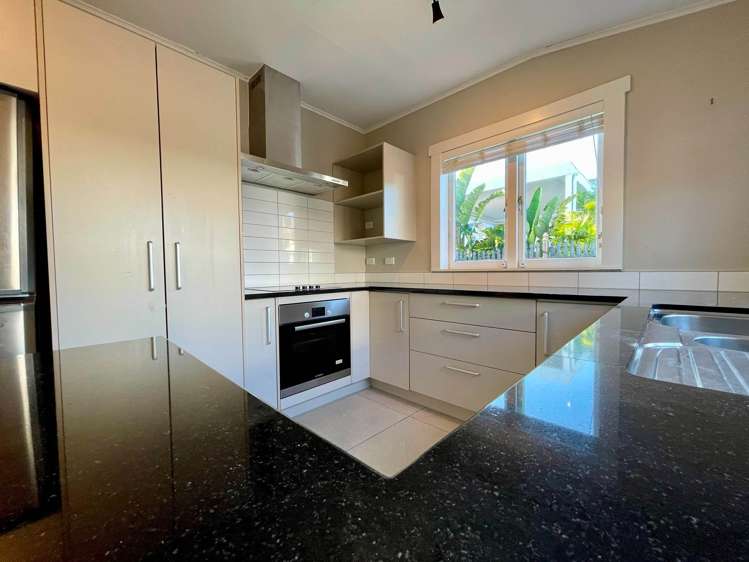 60 Oakley Avenue Waterview_4