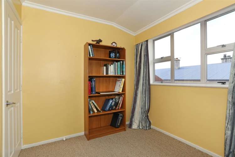 49 Grey Street Feilding_10