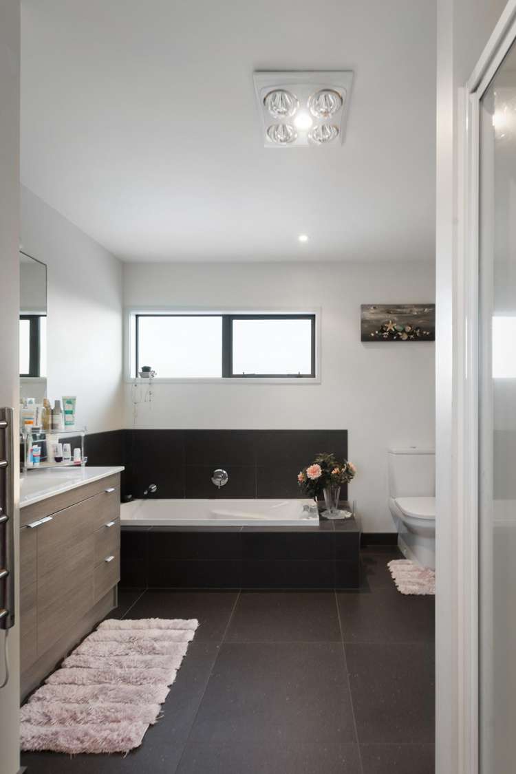 410 Seaforth Road Waihi Beach_35