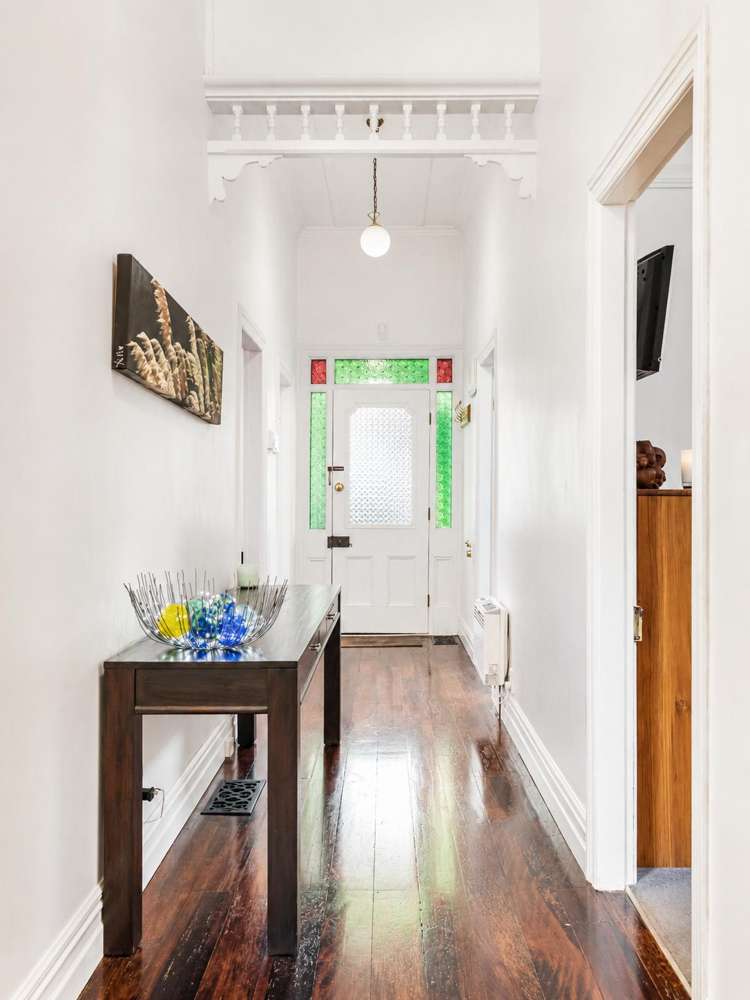 3 Leslie Avenue Sandringham_5