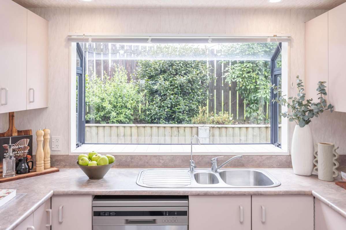 20 Hollinger Place_4