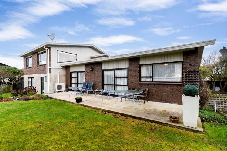 27 Roxburgh Street Glenwood_18