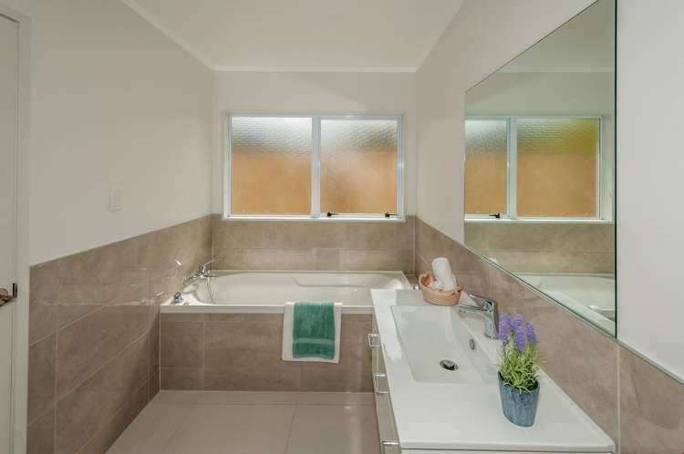 7 Uruhau Close Torbay_13