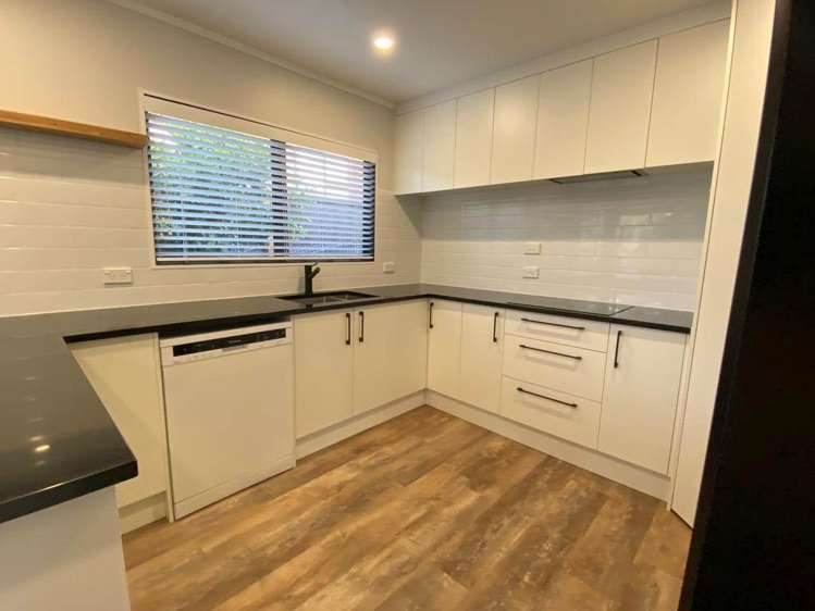 2/23 Roys Road Weymouth_4