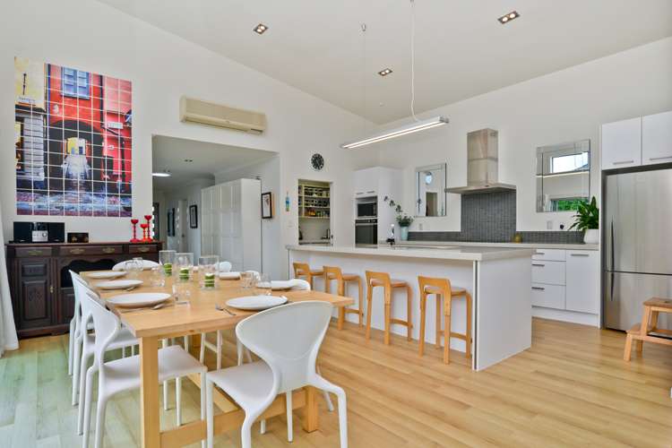 56 Somerton Drive Huntington_6