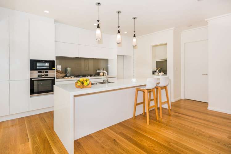 4 Bounty Road Long Bay_13