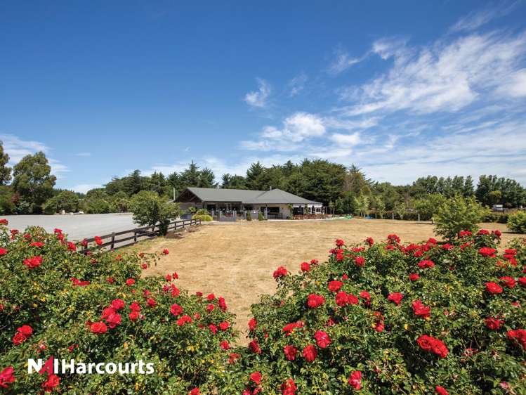 14 Ashworths Beach Road Leithfield_8