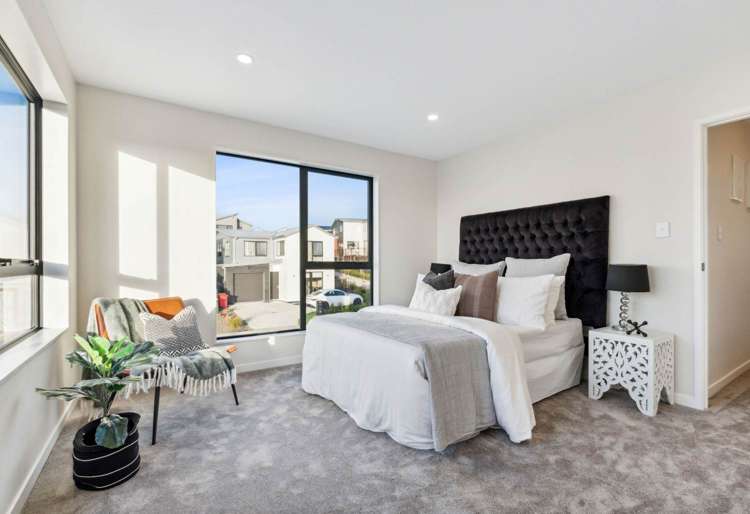 5/9 Bronzewater Drive Silverdale_17